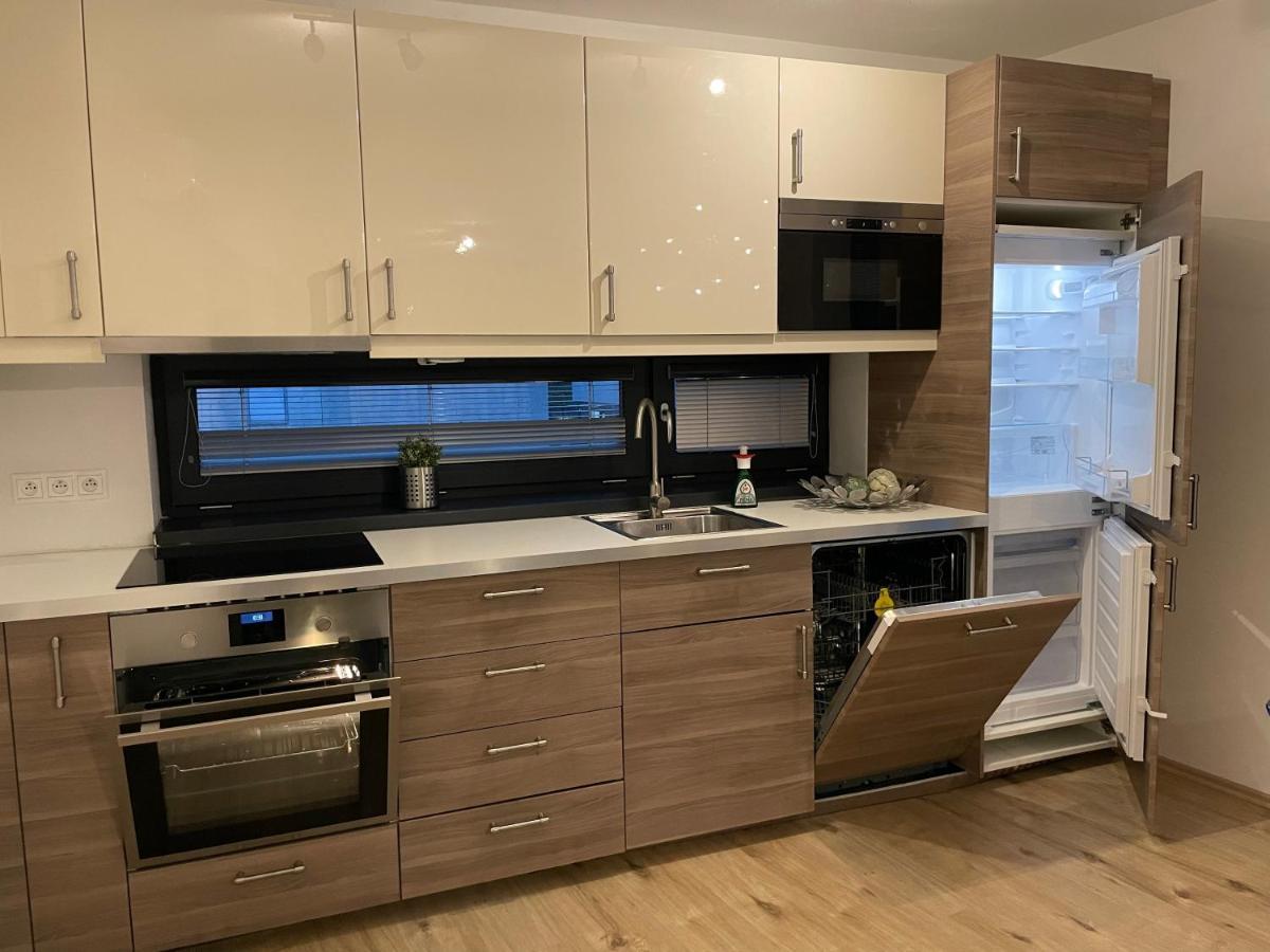 Apartmány Diamant Bratislava Exterior foto